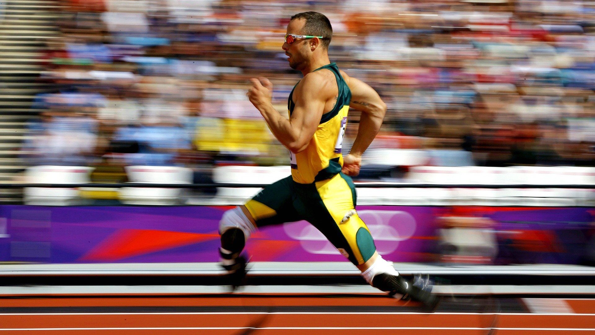 舞台越大，库里越强，从NBA到CBA，上海队速胜雄鹿的启示